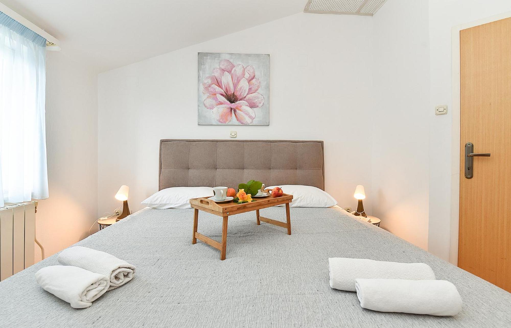 Apartments Biskupije 810 梅杜林 外观 照片